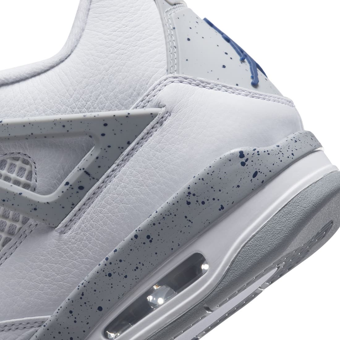 Jordan 4 “Midnight Navy”